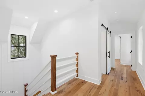 Entry Way - 4 Blake Ln, Seabrook, SC 29940 photo 7 of 9