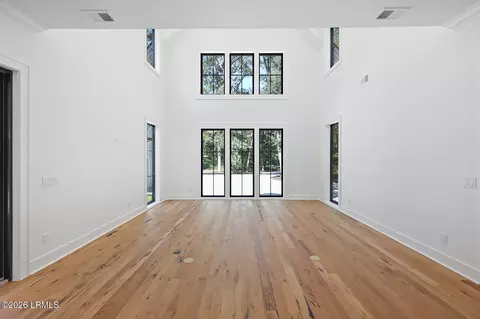 Living - 4 Blake Ln, Seabrook, SC 29940 photo 5 of 6