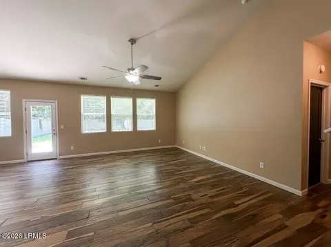 3 Enoree Way, Beaufort, SC 29906