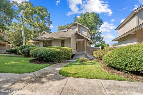 2020 Bluff Villas Rd, Saint Helena Island, SC 29920