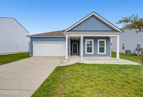 17 Toxaway Ln, Beaufort, SC 29906