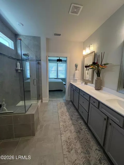 Bath - 63 Carnation Rd, Bluffton, SC 29909 photo 4 of 5