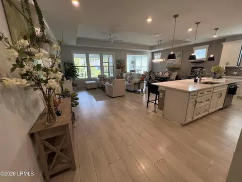 Entry Way - 63 Carnation Rd, Bluffton, SC 29909 photo 3 of 3