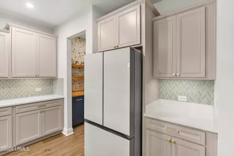 Kitchen - 554 Danner Dr, Bluffton, SC 29909 photo 5 of 5