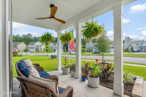 Exterior - 554 Danner Dr, Bluffton, SC 29909 photo 4 of 10