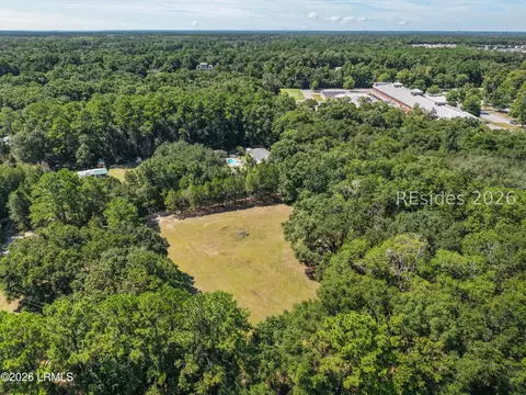 View/Area - 46 Rainbow Rd, Bluffton, SC 29910 photo 6 of 6