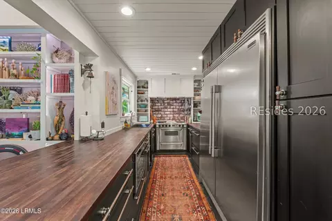Kitchen - 46 Rainbow Rd, Bluffton, SC 29910 photo 1 of 2