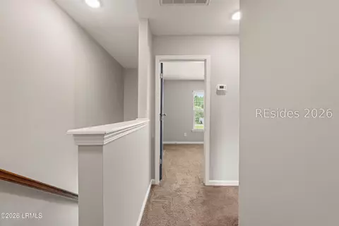 Entry Way - 28 E Park Loop, Bluffton, SC 29910 photo 3 of 4