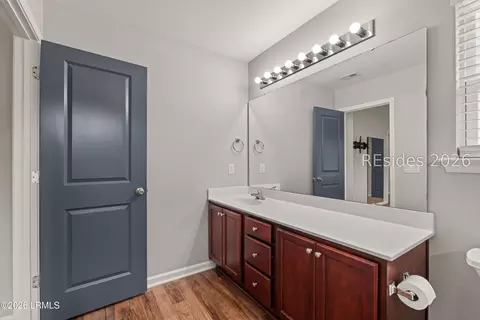 Bath - 28 E Park Loop, Bluffton, SC 29910 photo 3 of 3