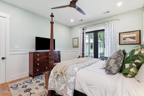 Bedroom - 26 Tabby Shell Rd, Bluffton, SC 29910 photo 3 of 9