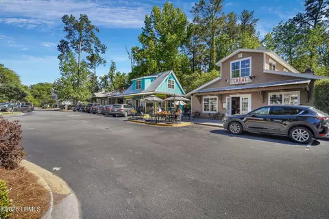 Exterior - 26 Tabby Shell Rd, Bluffton, SC 29910 photo 12 of 14