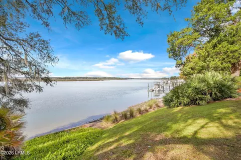 View/Area - 26 Tabby Shell Rd, Bluffton, SC 29910 photo 7 of 8