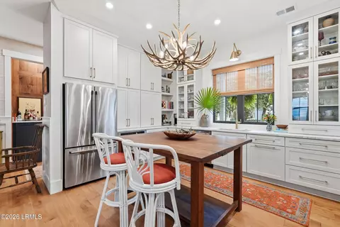 Kitchen - 26 Tabby Shell Rd, Bluffton, SC 29910 photo 3 of 3