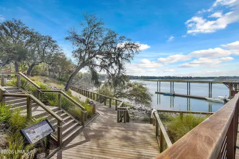 View/Area - 26 Tabby Shell Rd, Bluffton, SC 29910 photo 6 of 8