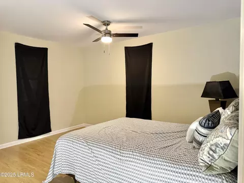 Bedroom - 801 Elm St E, Hampton, SC 29924 photo 3 of 4