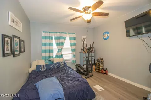 Bedroom - 111 Hoover St S, Hampton, SC 29924 photo 2 of 2