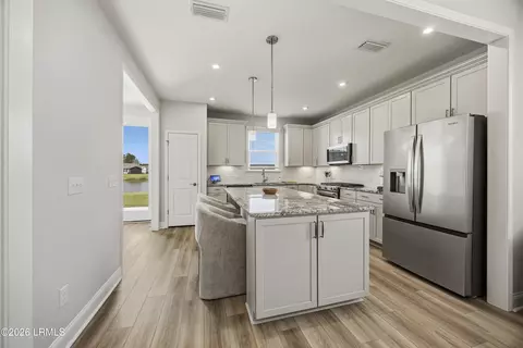 Kitchen - 1344 Sunfish Way, Okatie, SC 29909 photo 4 of 6