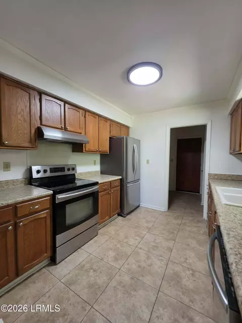Kitchen - 212 Glendale St, Hampton, SC 29924 photo 1 of 5