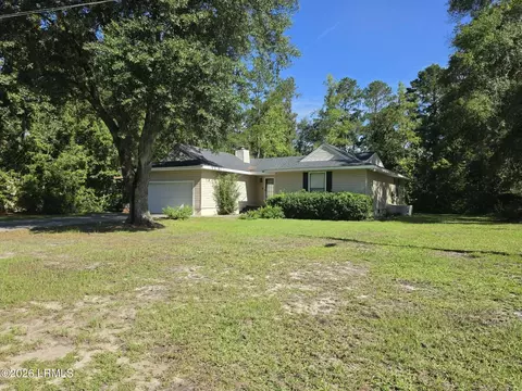 Exterior - 212 Glendale St, Hampton, SC 29924 photo 1 of 9