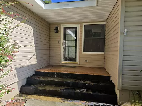 Exterior - 212 Glendale St, Hampton, SC 29924 photo 3 of 9