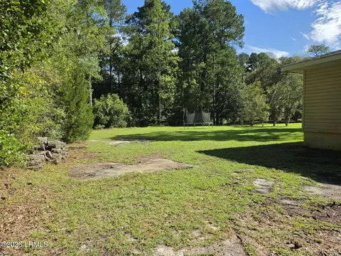 Exterior - 212 Glendale St, Hampton, SC 29924 photo 9 of 9