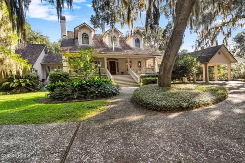 122 Spanish Point Dr, Beaufort, SC 29902