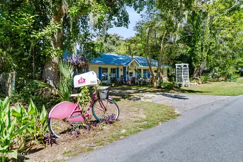 3003 North St, Beaufort, SC 29902
