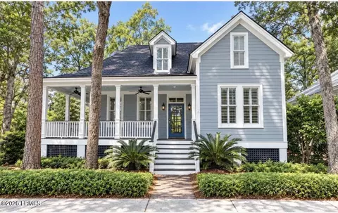 11 Hayek St, Beaufort, SC 29907