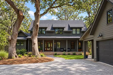 173 Bull Point Dr, Seabrook, SC 29940