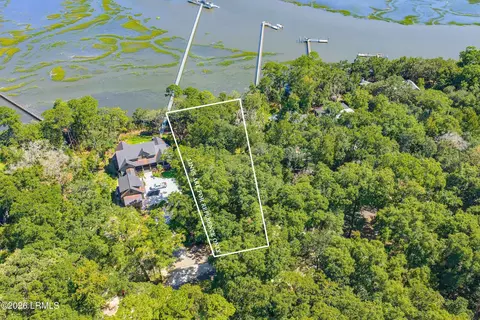 208 Bull Point Dr, Seabrook, SC 29940