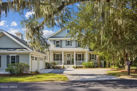 110 Gautier Pl, Beaufort, SC 29902