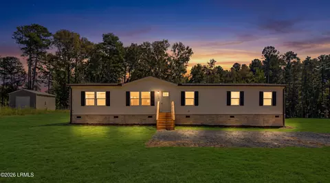1672 Calamus Pond Rd, Summerville, SC 29483