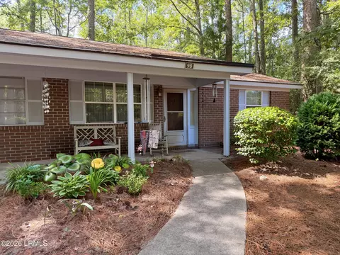 6 Point Comfort Rd #9B, Hilton Head Island, SC 29928