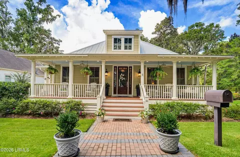80 Gautier Pl, Beaufort, SC 29902