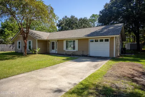 Exterior - 36 Sugaree Dr, Bluffton, SC 29910 photo 1 of 4