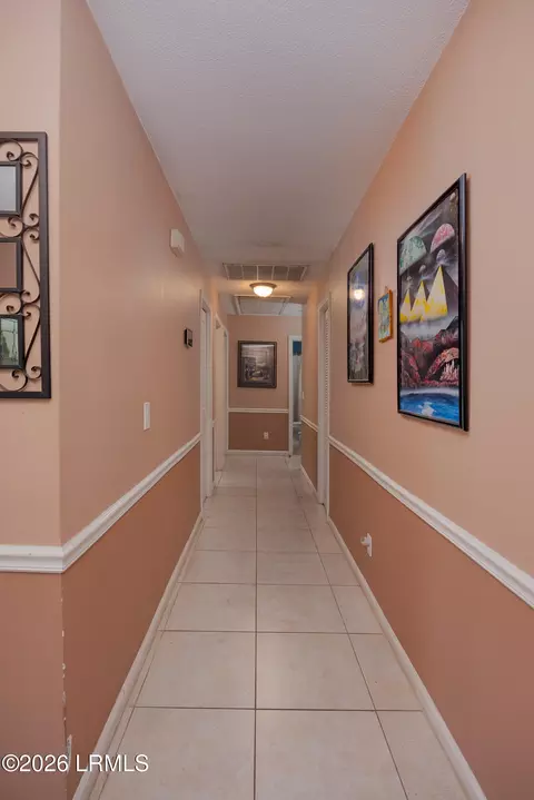 Entry Way - 36 Sugaree Dr, Bluffton, SC 29910 photo 2 of 2