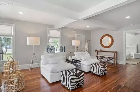 606 Carteret St #1, Beaufort, SC 29902