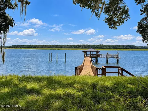 4 Brams Point Rd, Hilton Head Island, SC 29926