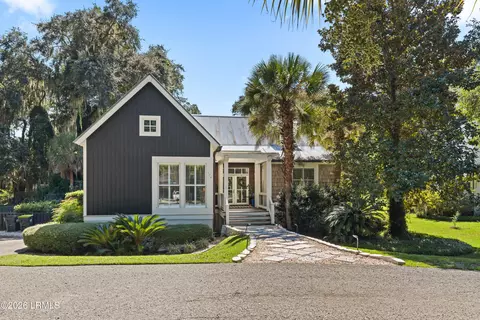 174 Spanish Point Dr, Beaufort, SC 29902