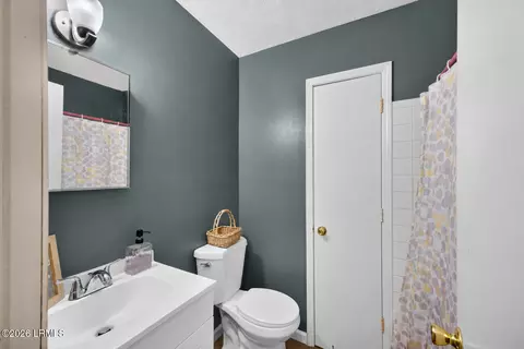 Bath - 205 Second St, Norway, SC 29113 photo 1 of 2
