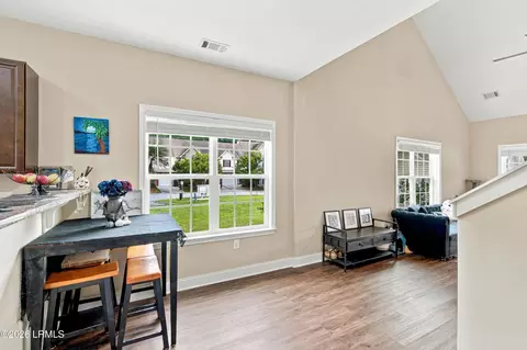 Dining - 388 Dante Cir, Beaufort, SC 29906 photo 1 of 2