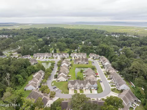 View/Area - 388 Dante Cir, Beaufort, SC 29906 photo 3 of 11