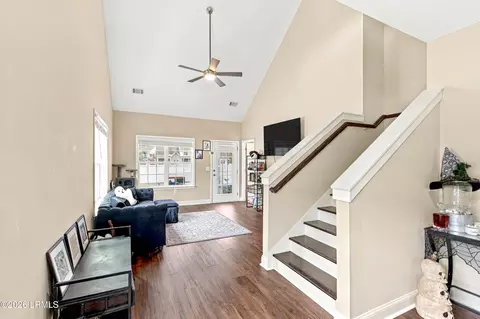 Entry Way - 388 Dante Cir, Beaufort, SC 29906 photo 5 of 9
