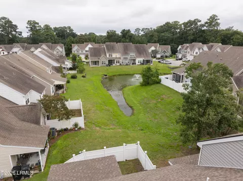 View/Area - 388 Dante Cir, Beaufort, SC 29906 photo 2 of 11
