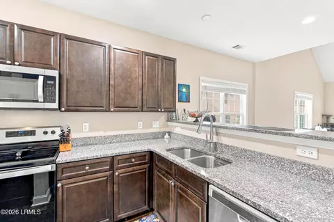 Kitchen - 388 Dante Cir, Beaufort, SC 29906 photo 2 of 5