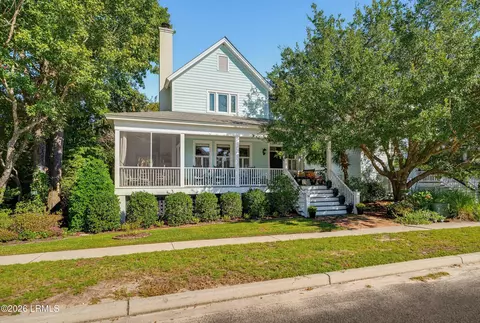 58 Petigru Dr, Beaufort, SC 29902