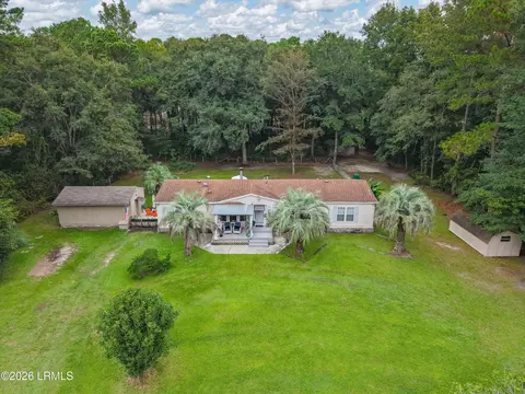 10 Alexander Way, Beaufort, SC 29906