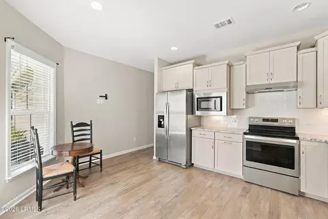 Kitchen - 232 Springtime Ct, Bluffton, SC 29909 photo 2 of 3