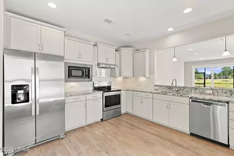 Kitchen - 232 Springtime Ct, Bluffton, SC 29909 photo 1 of 3