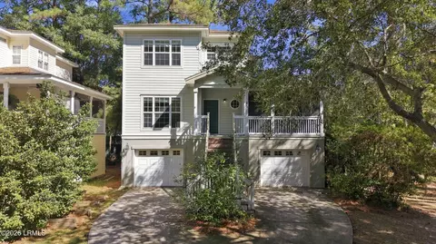 45 Peregrine Dr, Hilton Head Island, SC 29926